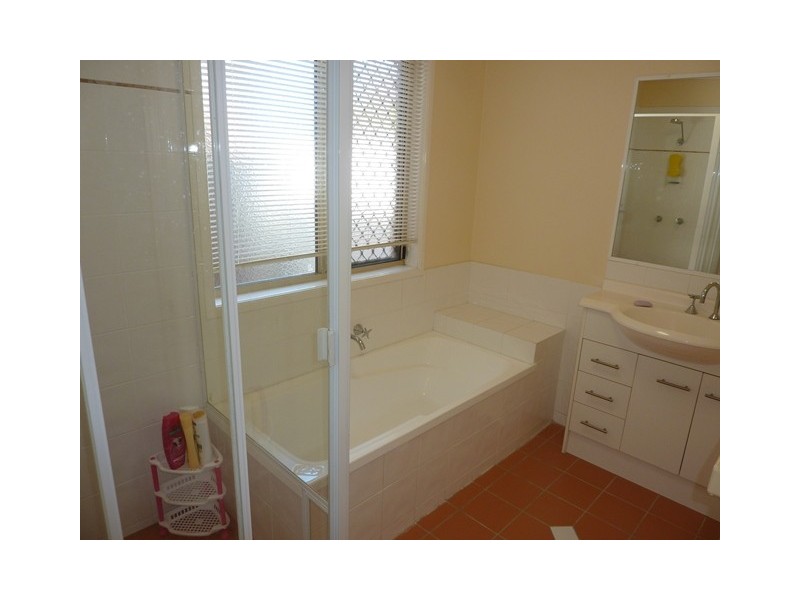 23 Bards Court, Nerang QLD 4211