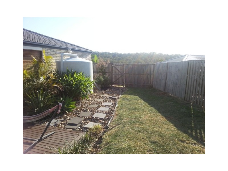 4 Faraday Crescent, Pacific Pines QLD 4211