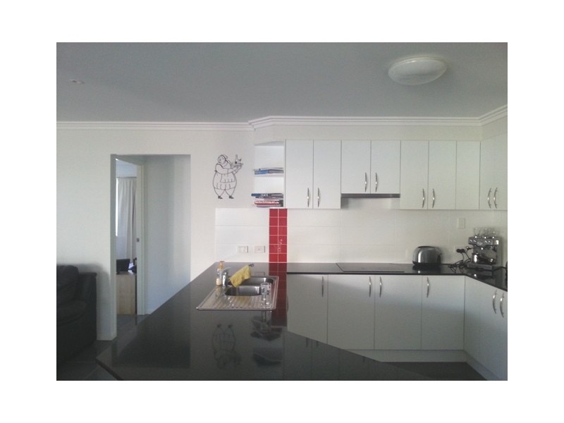 4 Faraday Crescent, Pacific Pines QLD 4211