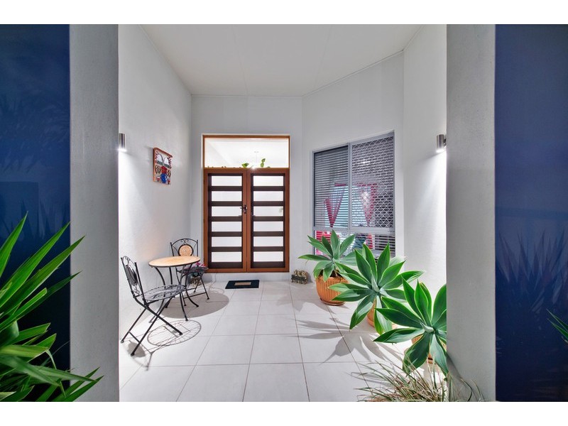 72 Salvado Drive, Pacific Pines QLD 4211