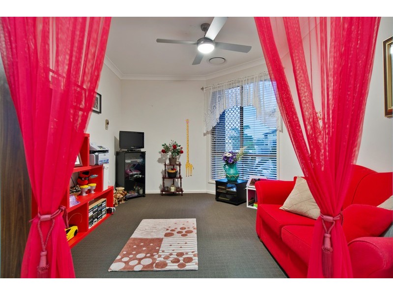 72 Salvado Drive, Pacific Pines QLD 4211