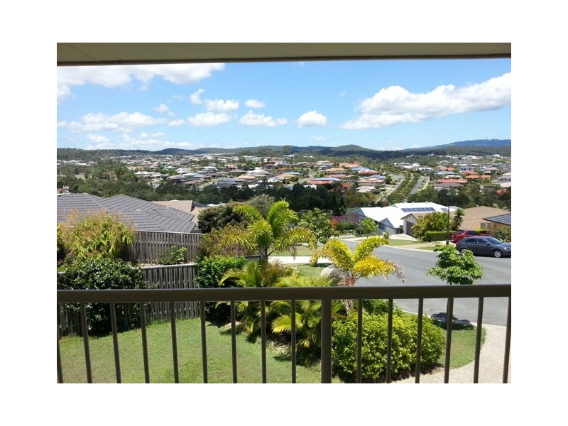 Pacific Pines QLD 4211