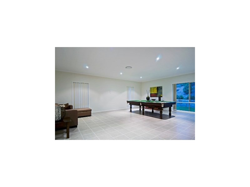 30 Bimberi Row, Pacific Pines QLD 4211