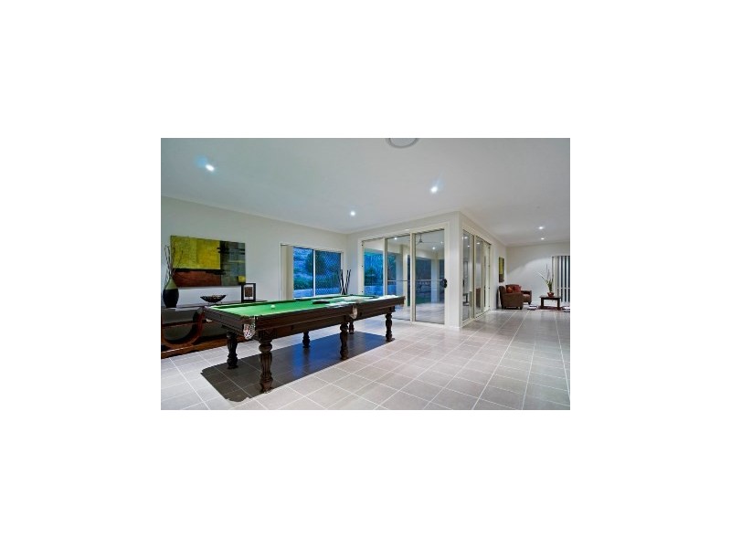 30 Bimberi Row, Pacific Pines QLD 4211