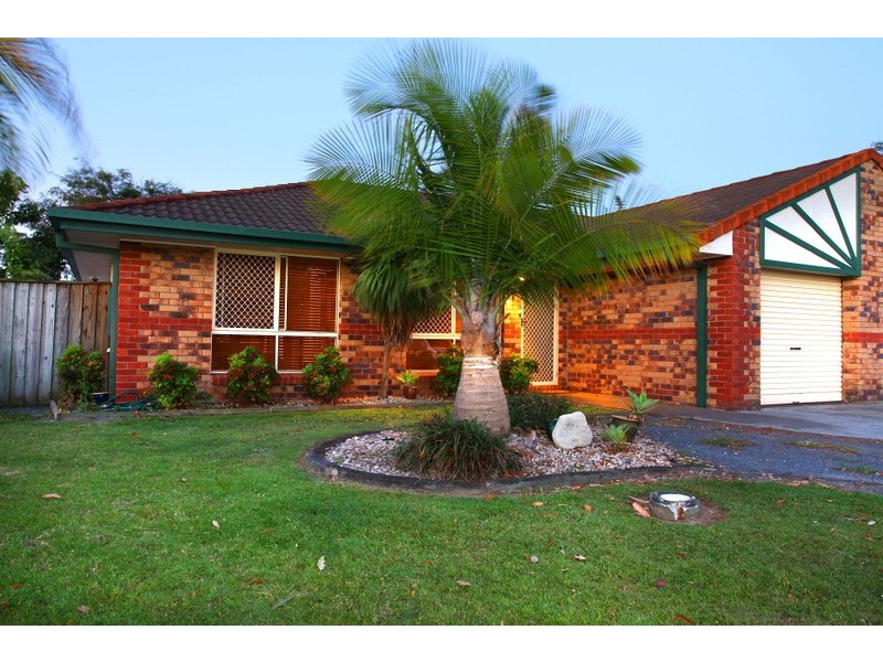 14 Plimsoll Place, Helensvale QLD 4212