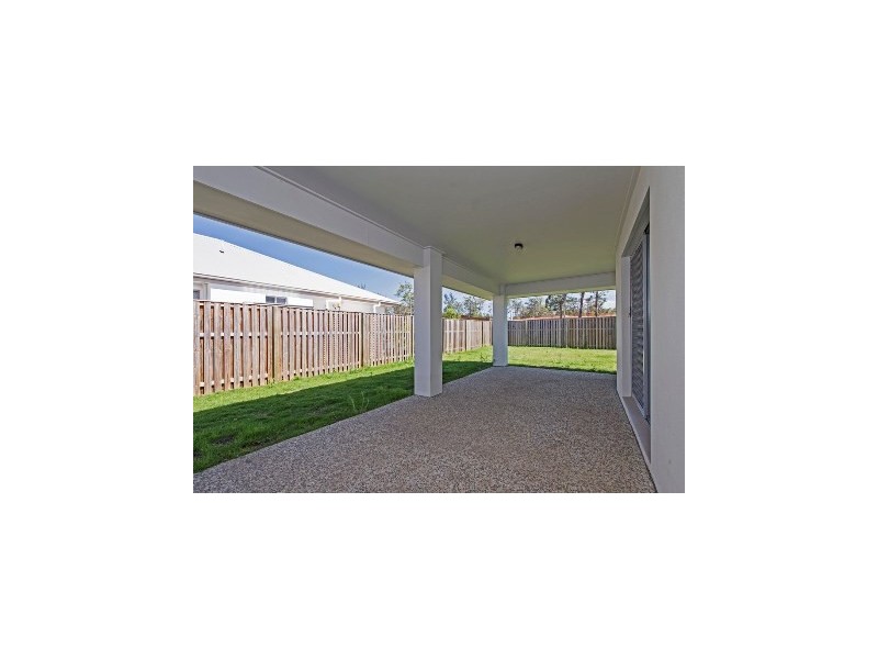 4  Severn Street, Coomera QLD 4209