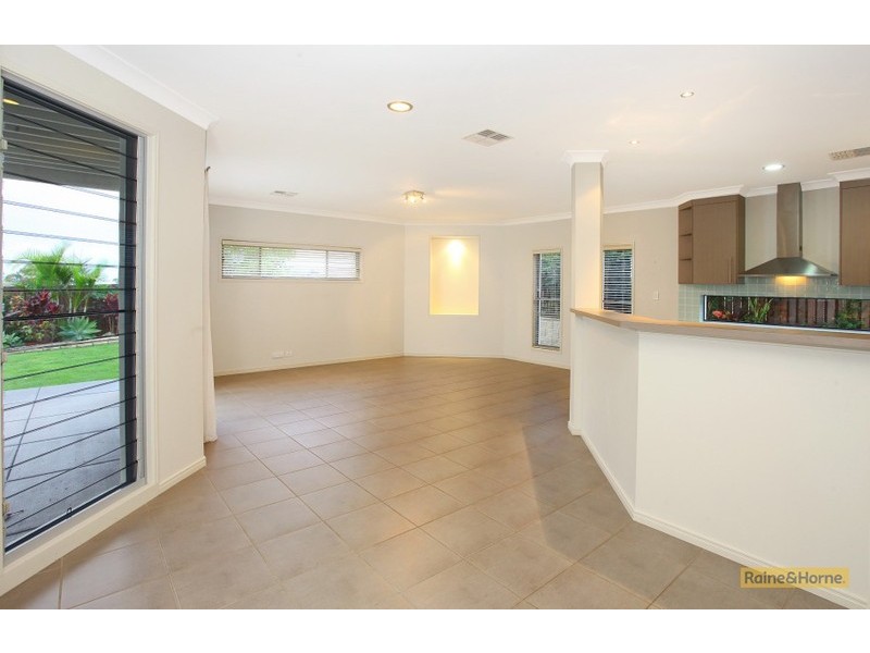 22 Codrington Circuit, Pacific Pines QLD 4211