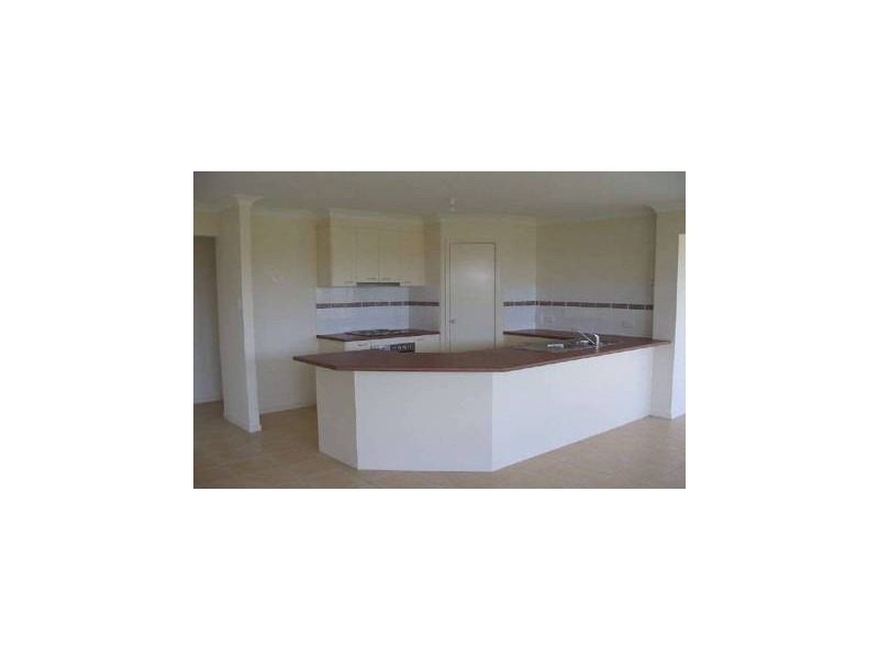 Pacific Pines QLD 4211