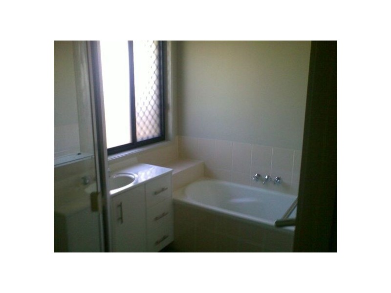 23 Treeline Circuit, Upper Coomera QLD 4209