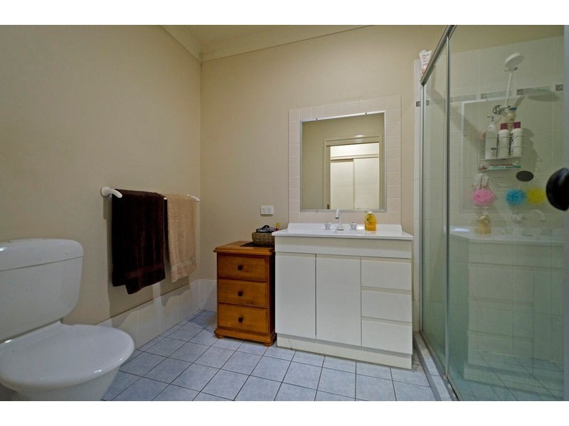 14 Sheffield Circuit, Pacific Pines QLD 4211