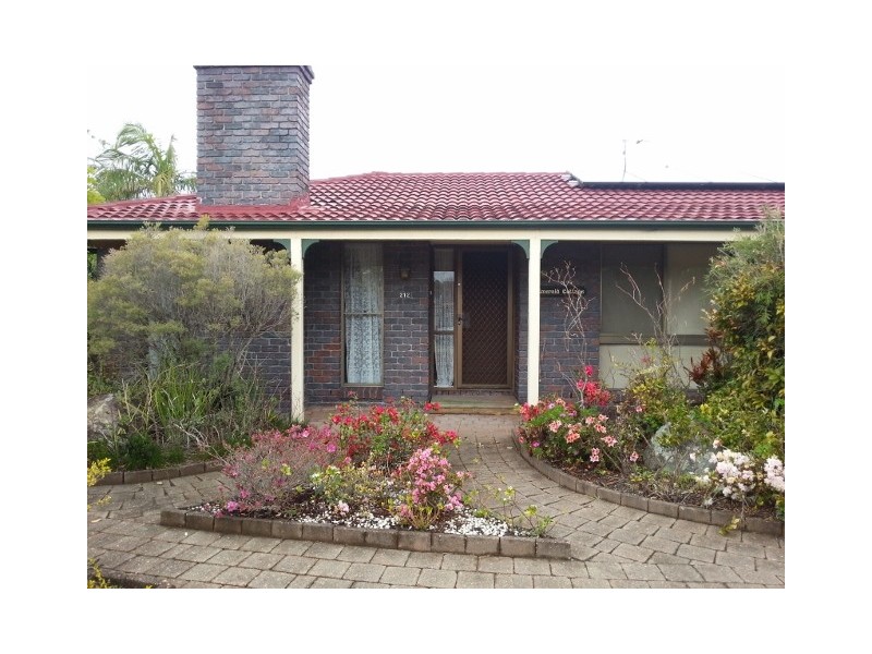212 Discovery Drive, Helensvale QLD 4212