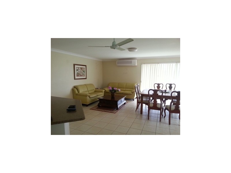 22 Petworth Court, Arundel QLD 4214