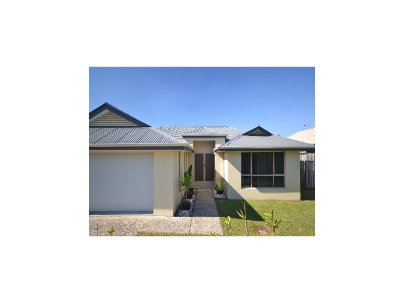 15 Witheren Circuit, Pacific Pines QLD 4211