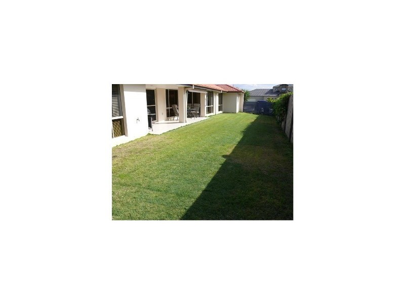 56 Regatta Avenue, Oxenford QLD 4210