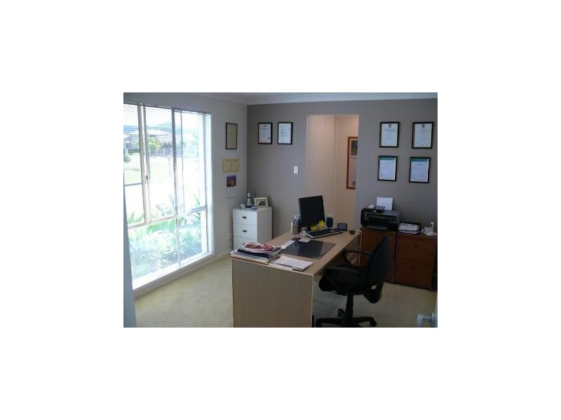 56 Regatta Avenue, Oxenford QLD 4210