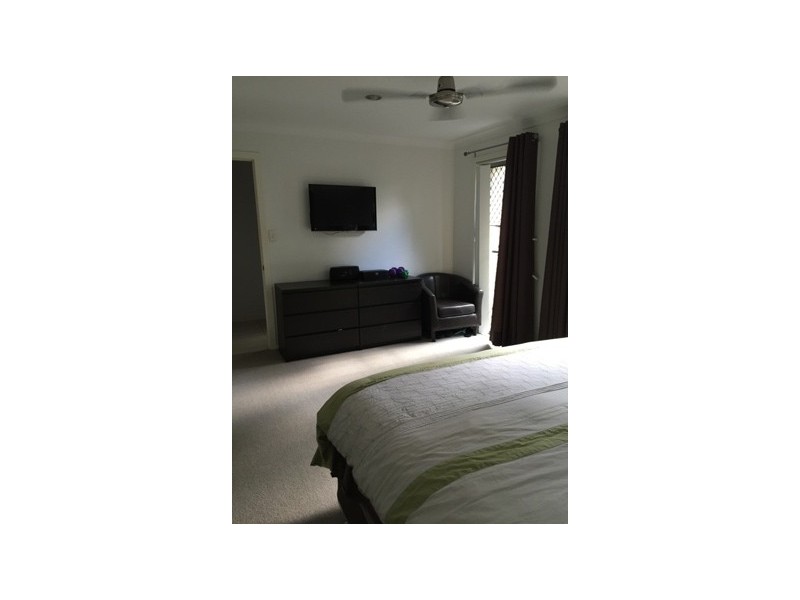 1/14 Argus Place, Pacific Pines QLD 4211