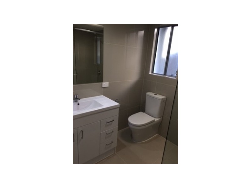 9  Diamantina Circuit, Pacific Pines QLD 4211