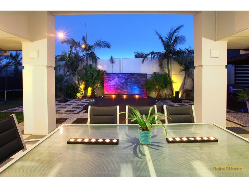 35 Oceanis Drive, Oxenford QLD 4210