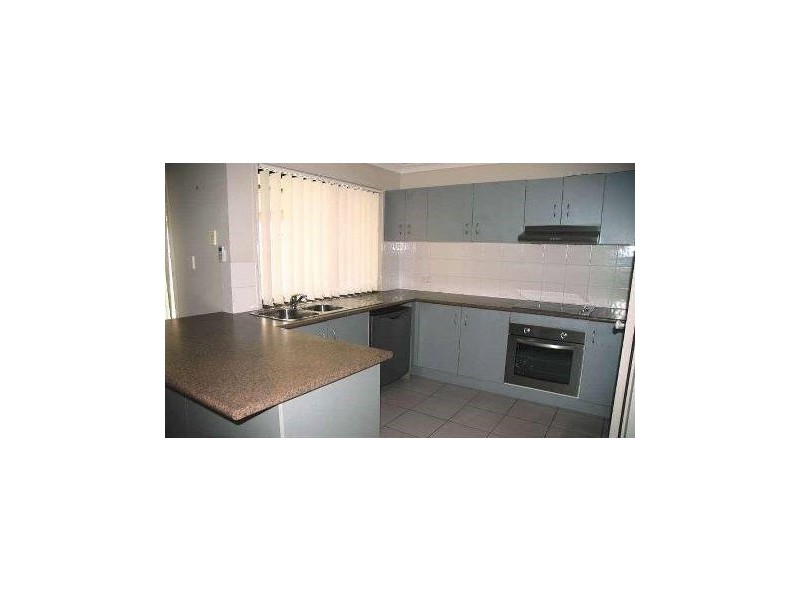 6 Temple Island CCT, Oxenford QLD 4210