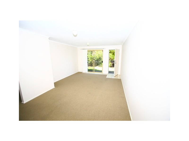 7/11 Vine Court, Oxenford QLD 4210