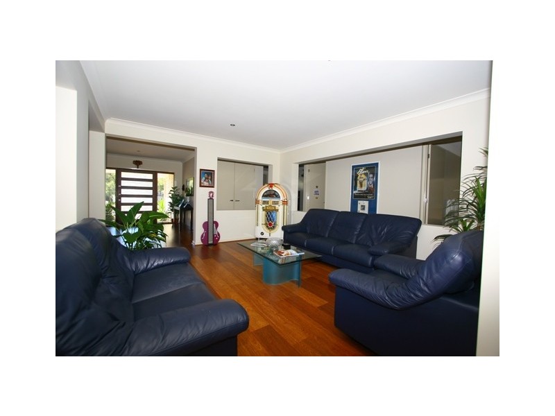 40 Nightjar Dr, Upper Coomera QLD 4209