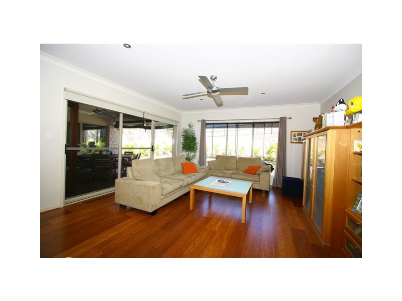 40 Nightjar Dr, Upper Coomera QLD 4209