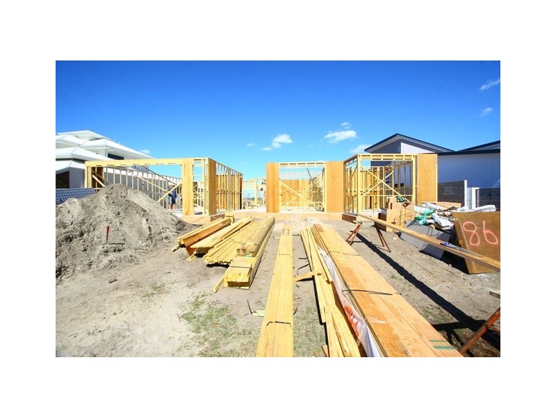 9 Windward Place, Jacobs Well QLD 4208