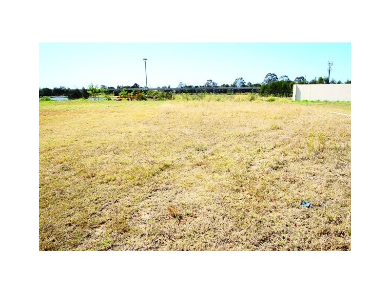 16 Fleetwood Court, Hope Island QLD 4212