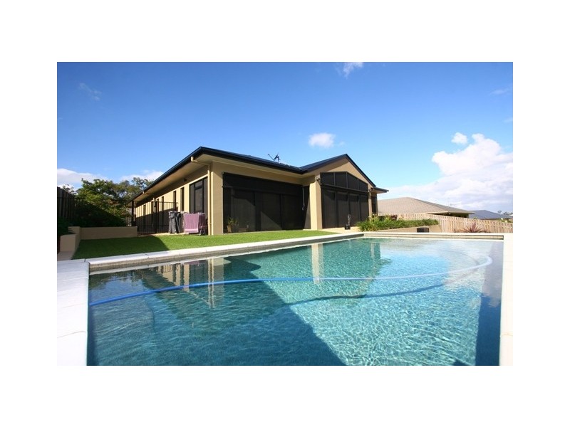 10 Oceanblue Rise, Upper Coomera QLD 4209