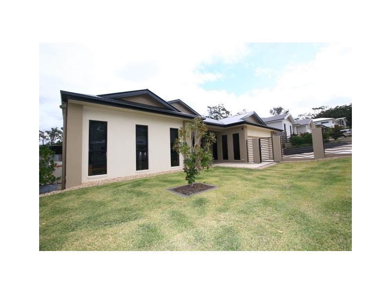 10 Oceanblue Rise, Upper Coomera QLD 4209