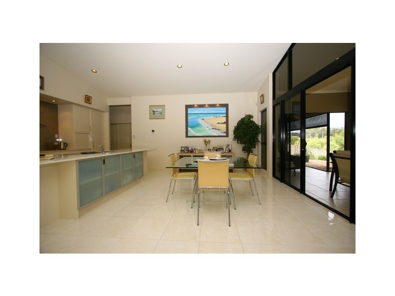 10 Oceanblue Rise, Upper Coomera QLD 4209