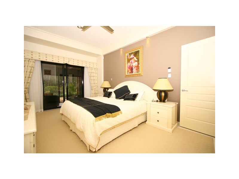 10 Oceanblue Rise, Upper Coomera QLD 4209