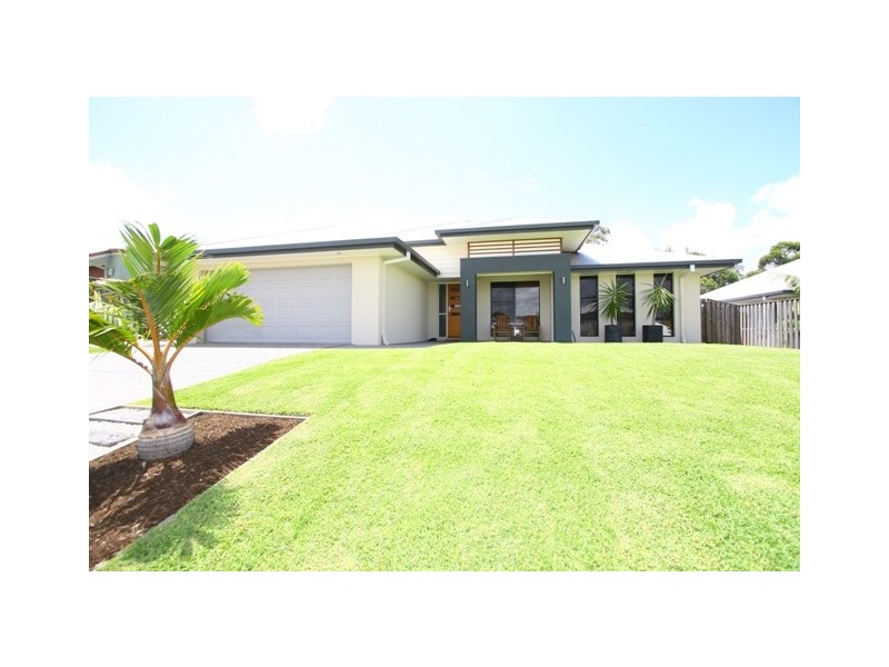 18 Seawind Road, Coomera Waters QLD 4209