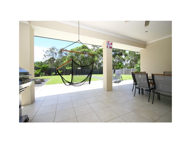 18 Seawind Road, Coomera Waters QLD 4209