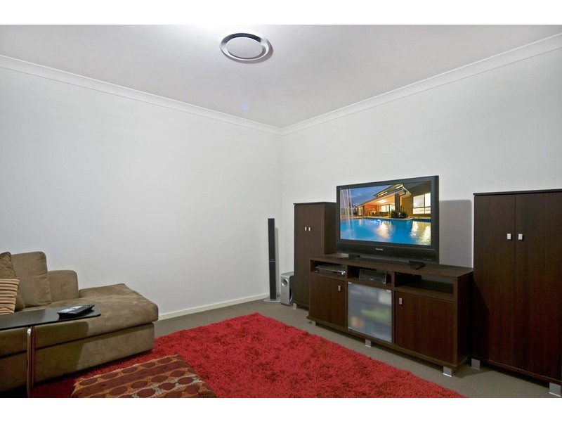 10 Mountain View Crest, Mount Nathan QLD 4211