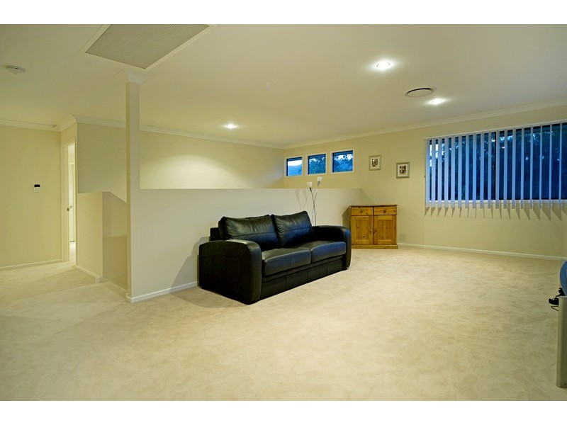 26 Brittany Drive, Oxenford QLD 4210
