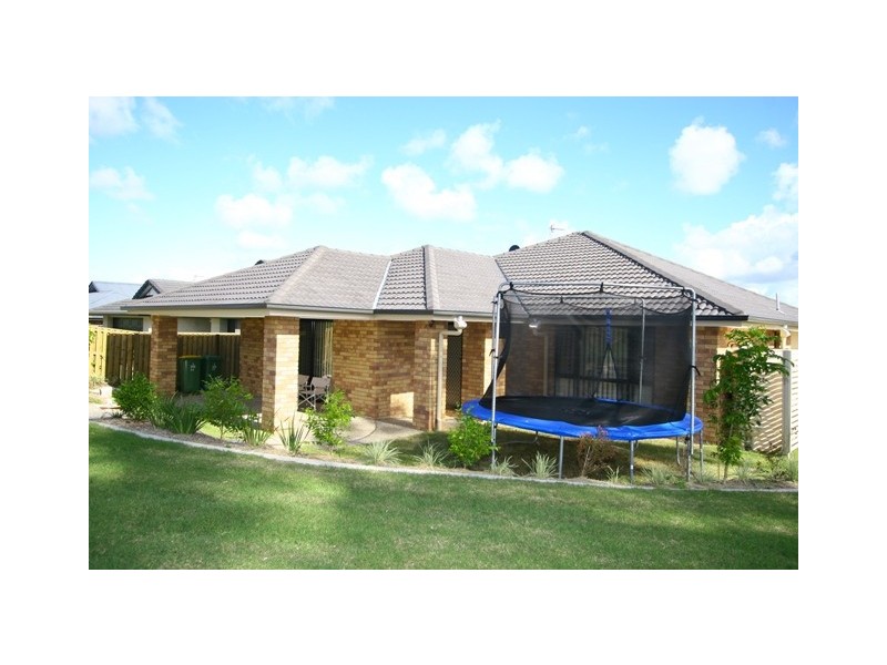 1+2/13 Silver Sedge Way, Upper Coomera QLD 4209