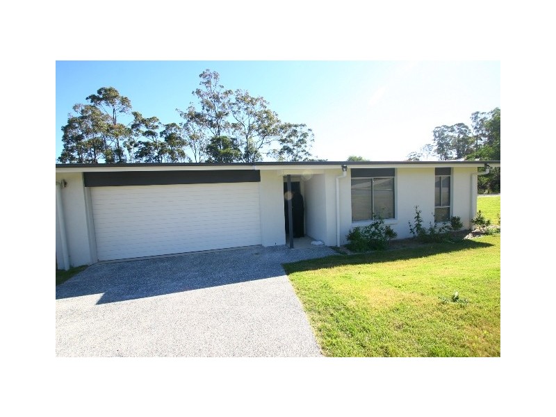1/1 Portimao Court, Oxenford QLD 4210