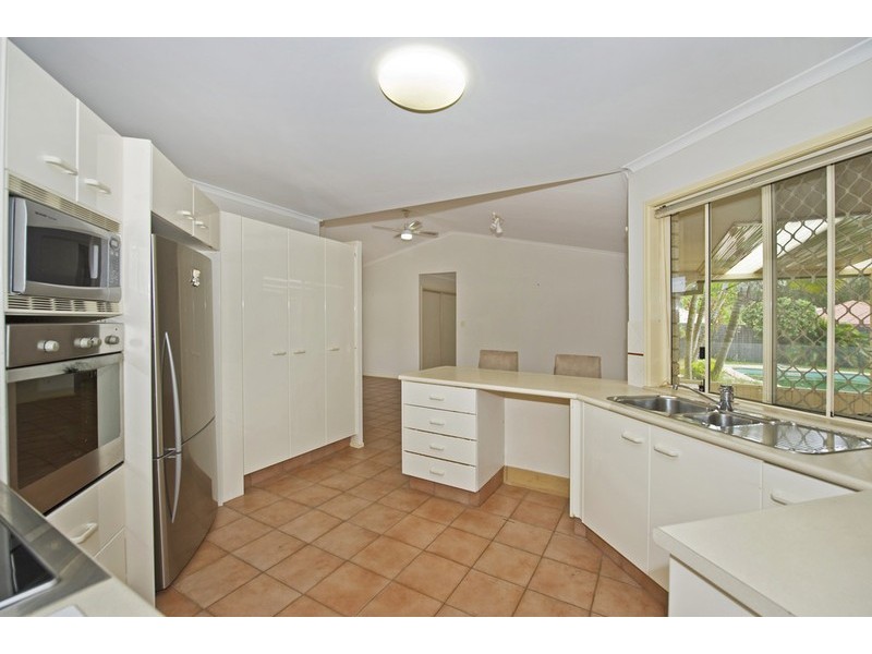 50 Cootharaba Drive, Helensvale QLD 4212