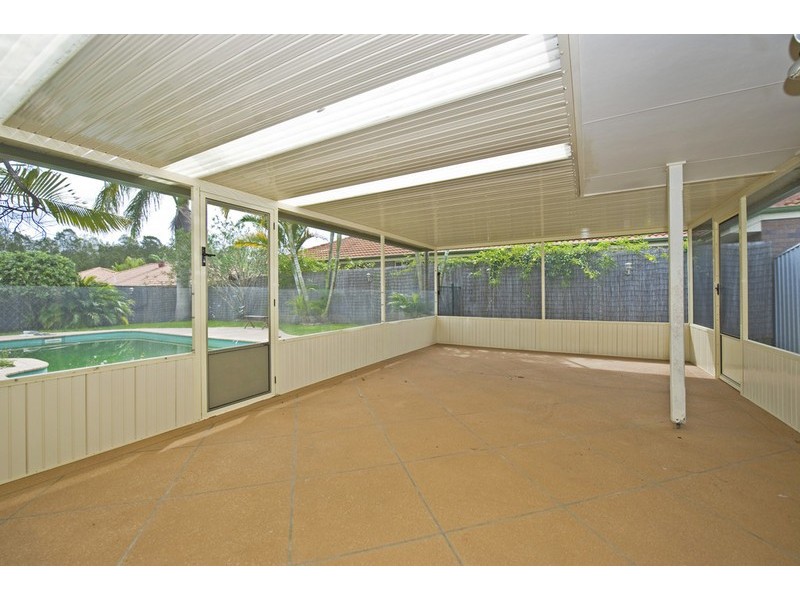 50 Cootharaba Drive, Helensvale QLD 4212