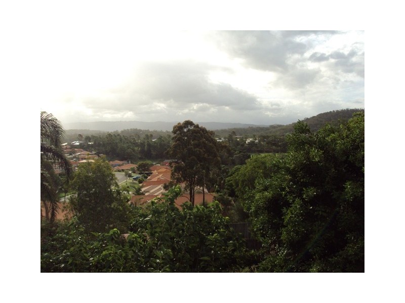 160 Universal Street, Oxenford QLD 4210