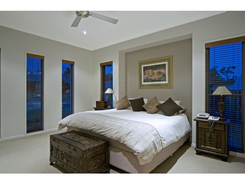 7 Kintail Lane, Coomera Waters QLD 4209