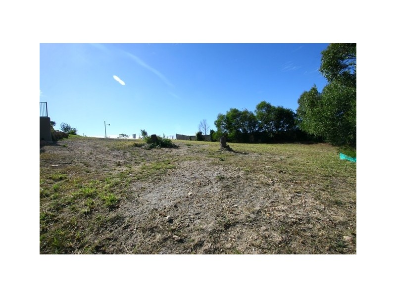 13 Saltash Court, Coomera Waters QLD 4209