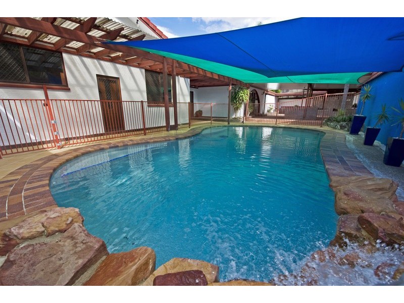 13 Connemara Road, Gaven QLD 4211