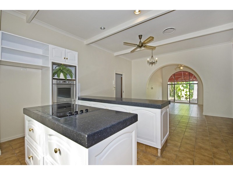 13 Connemara Road, Gaven QLD 4211