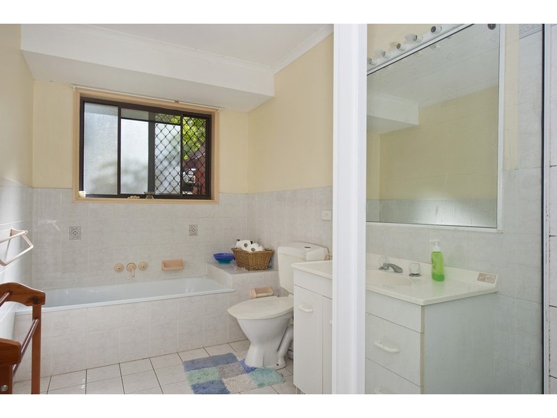 13 Connemara Road, Gaven QLD 4211