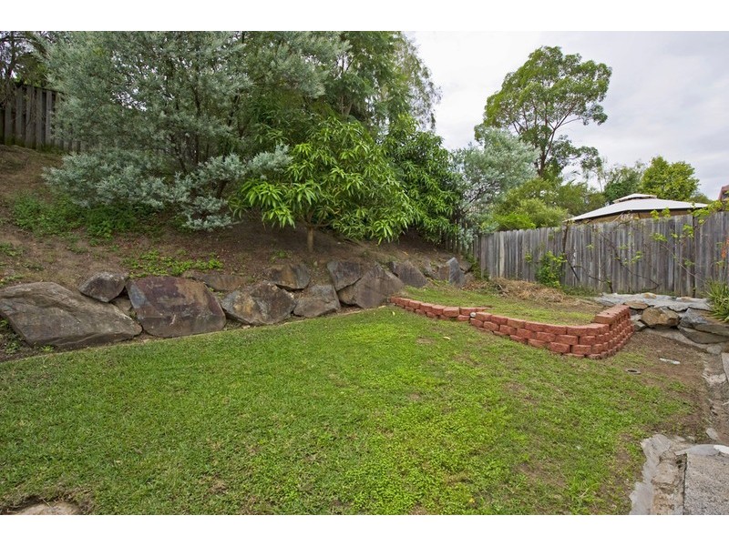 2/117 Greenacre Drive, Parkwood QLD 4214