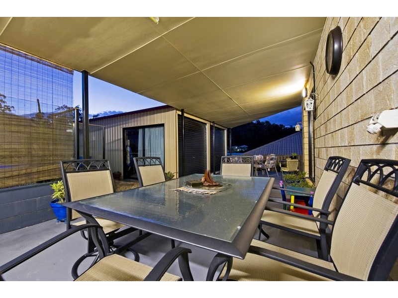 89 Roberts Drive, Maudsland QLD 4210