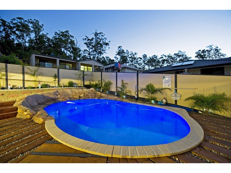 89 Roberts Drive, Maudsland QLD 4210