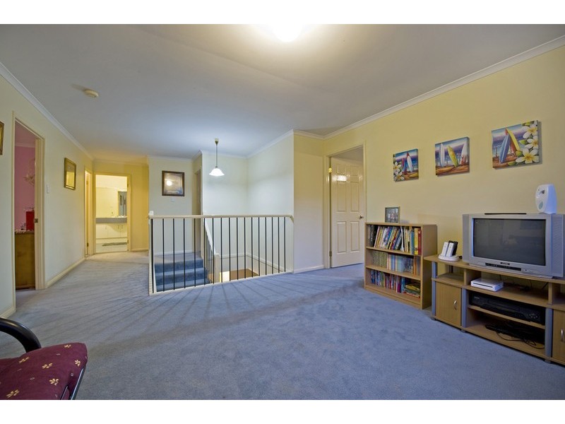 9 Macklin Court, Upper Coomera QLD 4209